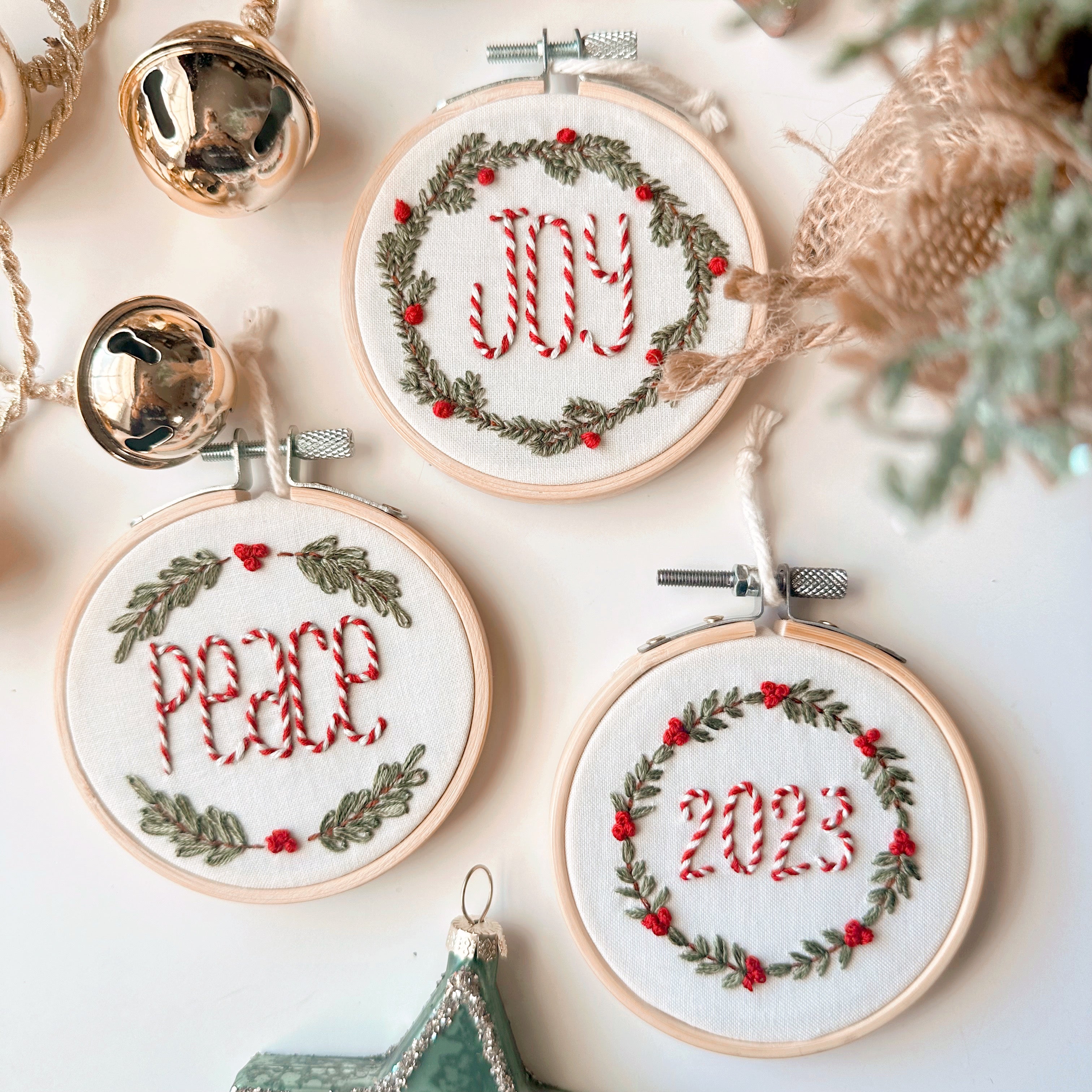 Farmhouse Embroidery Hoop Gift Tag Ornaments –