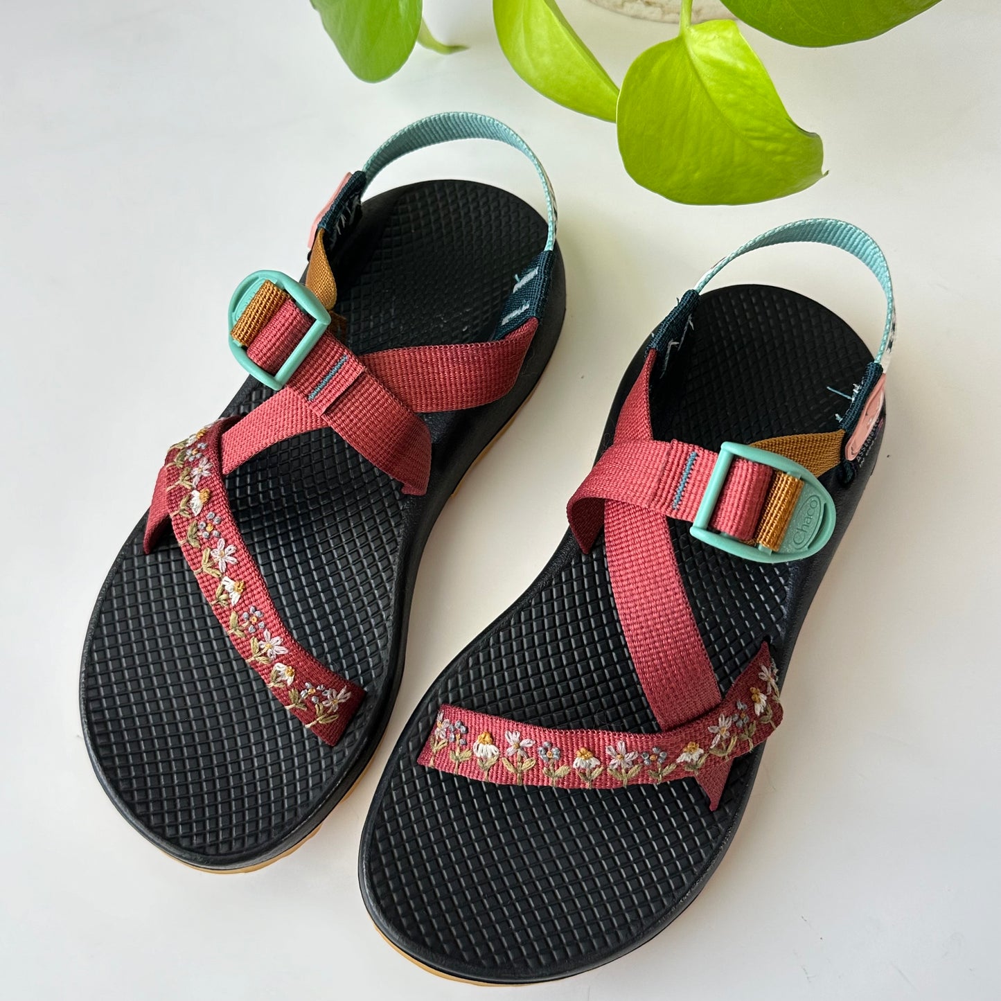 Sandal Strap Stick & Stitch Embroidery Patterns