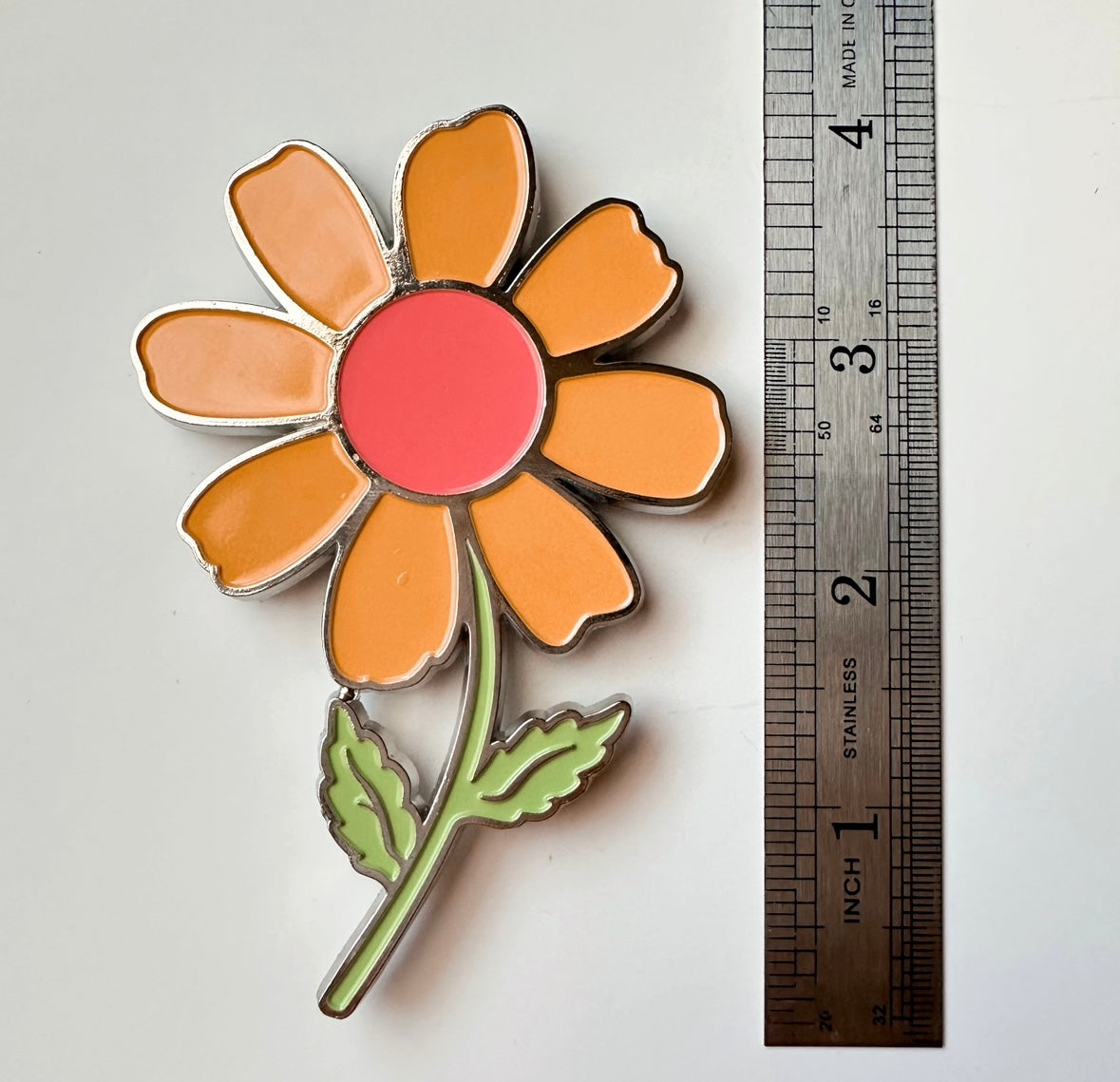 Extra Large Flower Needle Minder