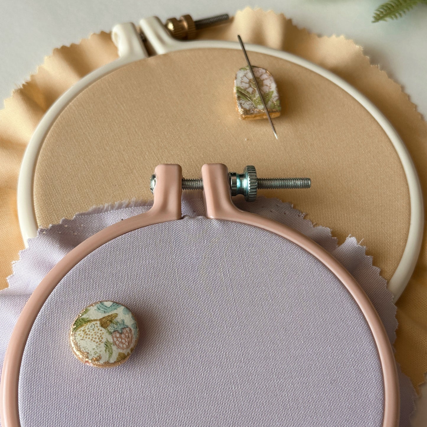 Handmade Magnetic Needle Minder
