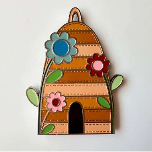 Extra Large Beehive Needle Minder by Lori Holt